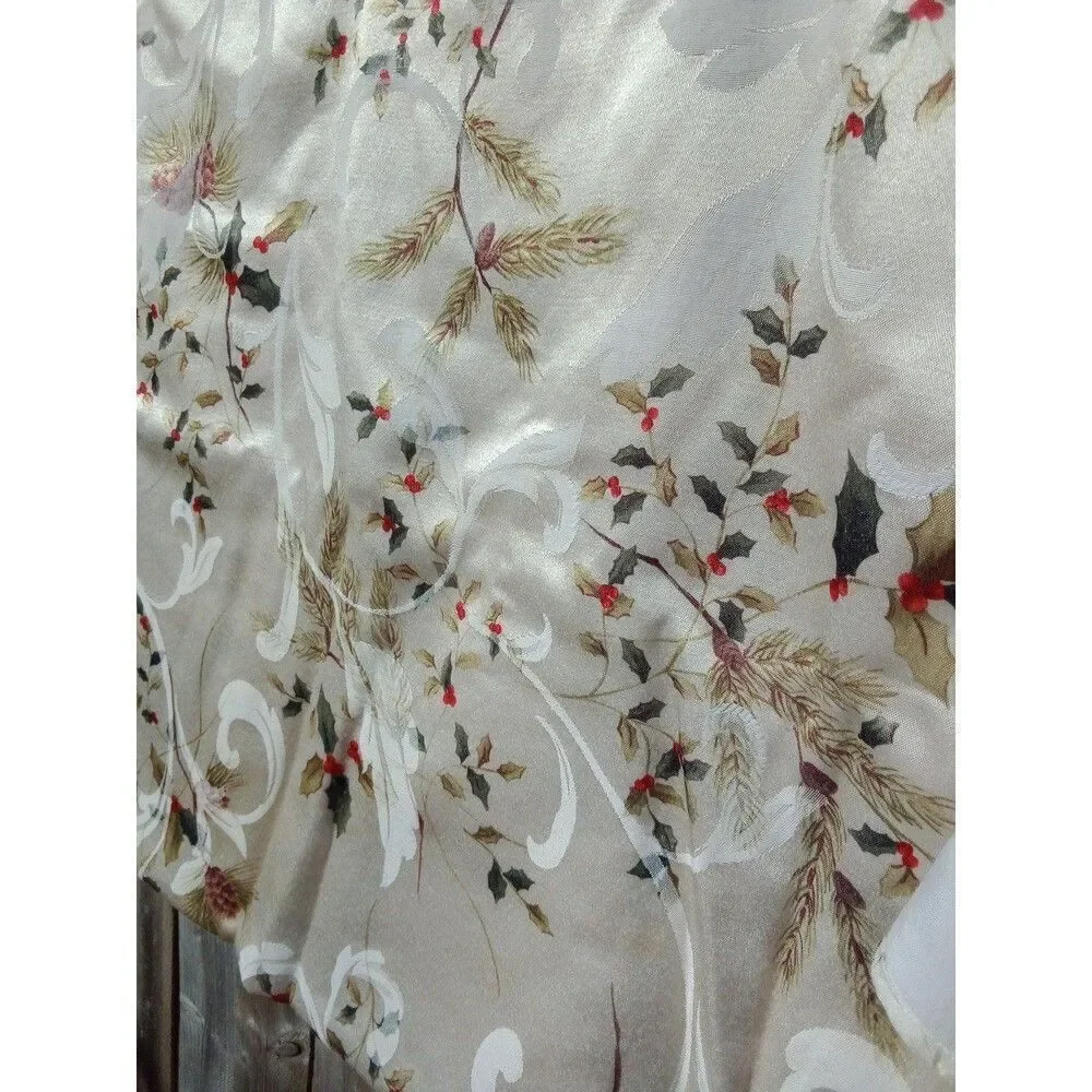 Rectangle Tablecloth w/2 Placemats St. Nicholas Square Holly Pinecone Christmas